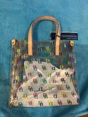 (NWT) Dooney & Bourke Clear Multicolor DB Logo Tote Lunch Bag with Tan Handles